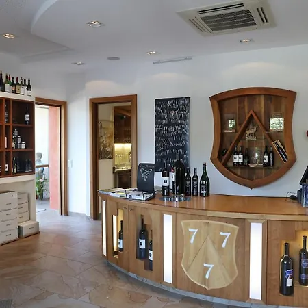 Weingut Dreisiebner Stammhaus-3
